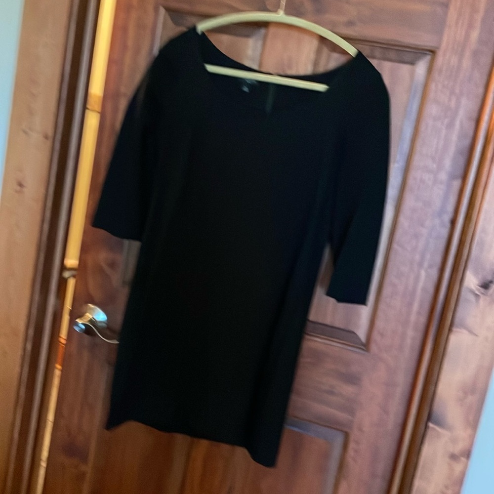 Talbots 4p. Black. 3/4 sleeve. Mini